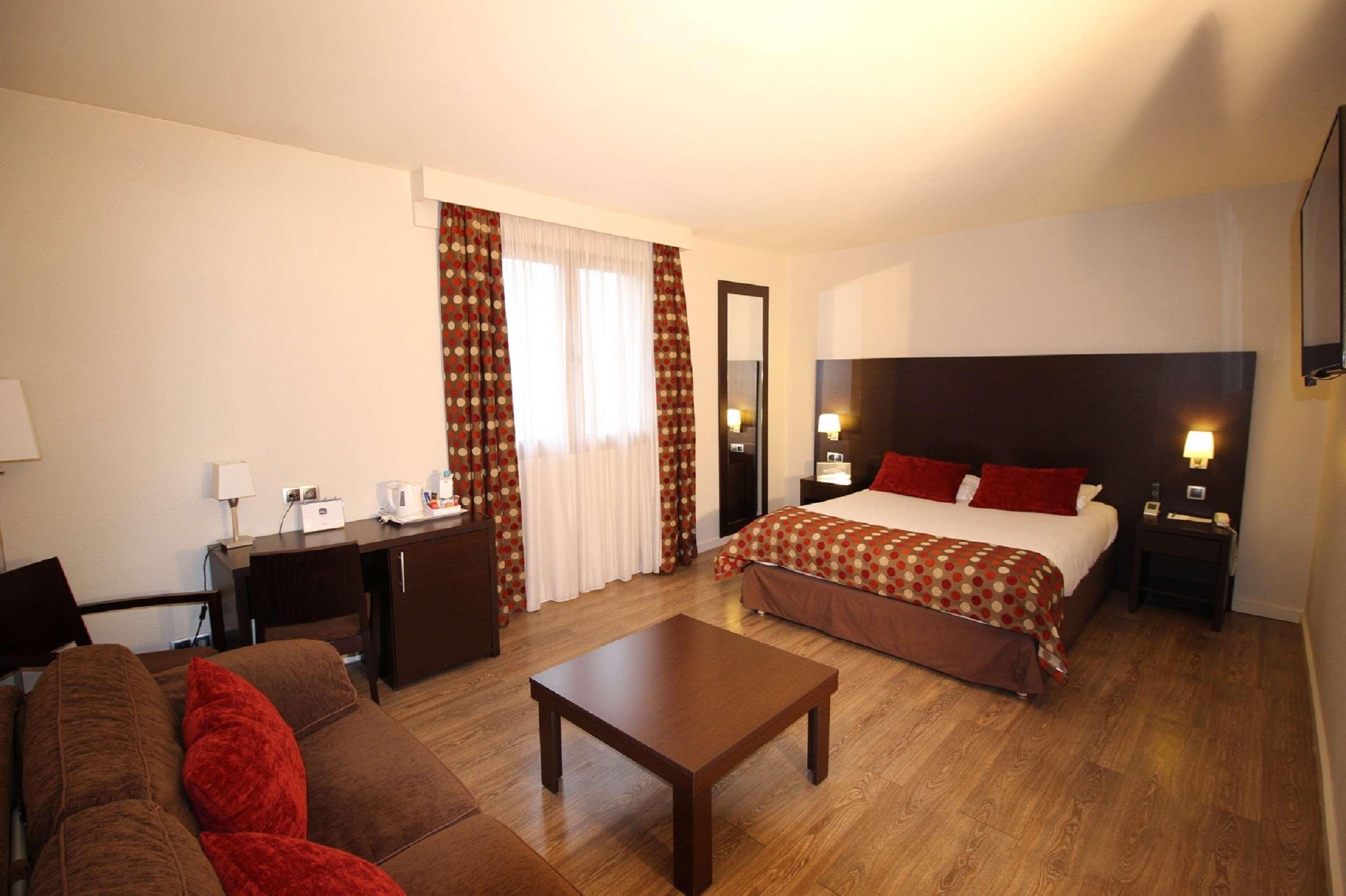 Best Western Hotel Des Barolles - Lyon Sud Brignais Kültér fotó
