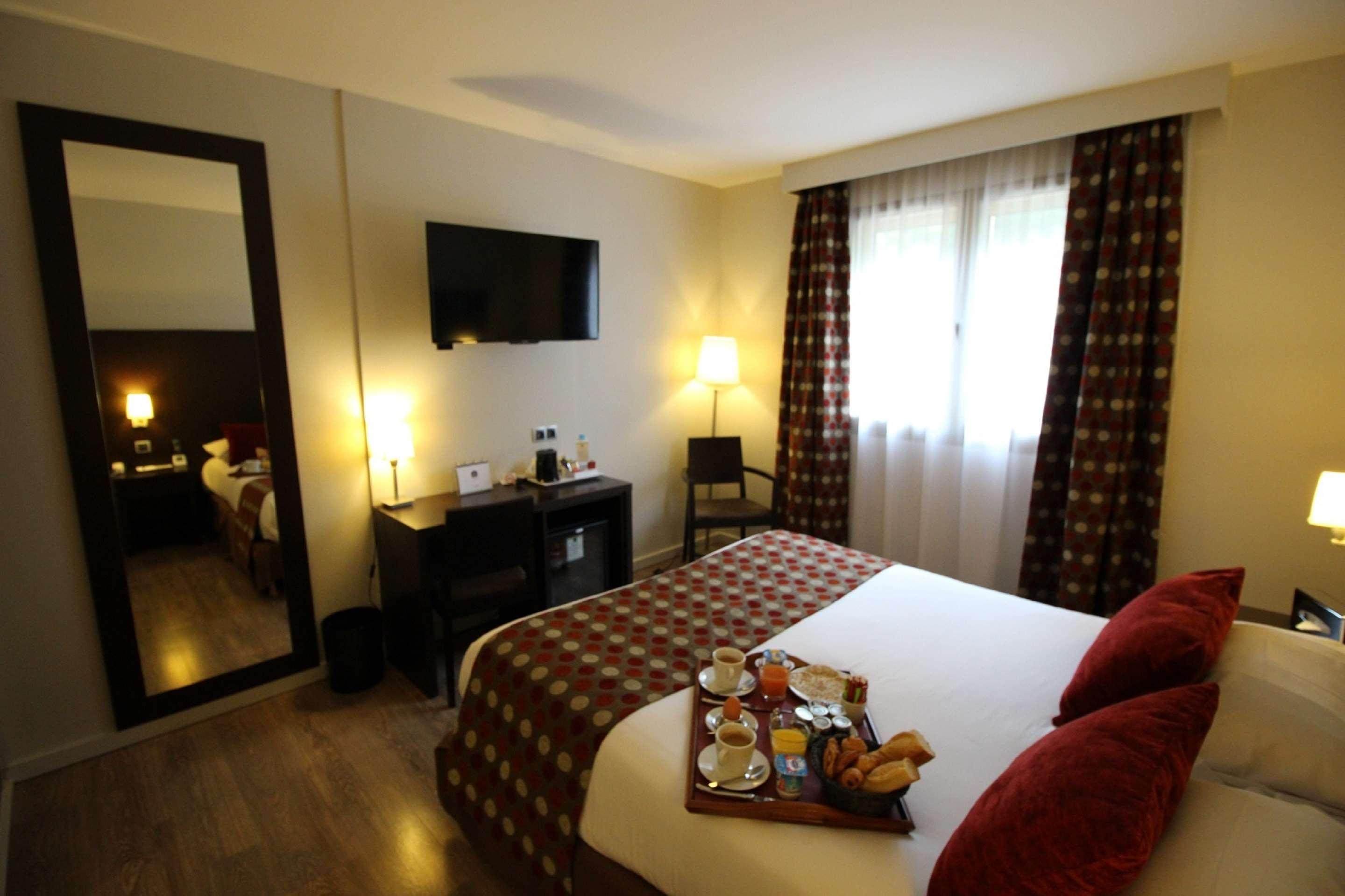 Best Western Hotel Des Barolles - Lyon Sud Brignais Kültér fotó