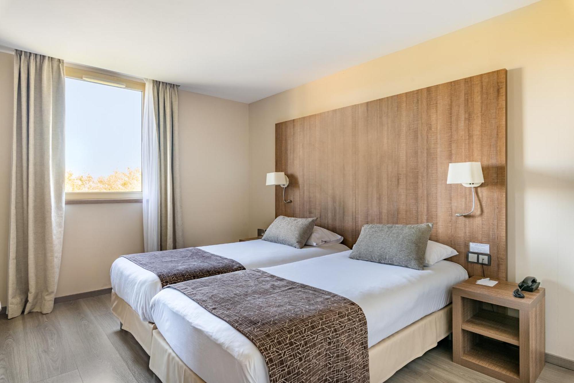 Best Western Hotel Des Barolles - Lyon Sud Brignais Kültér fotó