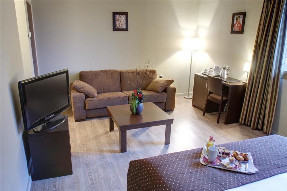 Best Western Hotel Des Barolles - Lyon Sud Brignais Szoba fotó