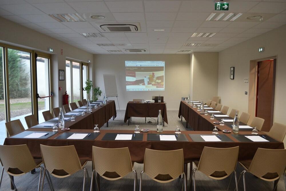 Best Western Hotel Des Barolles - Lyon Sud Brignais Kültér fotó