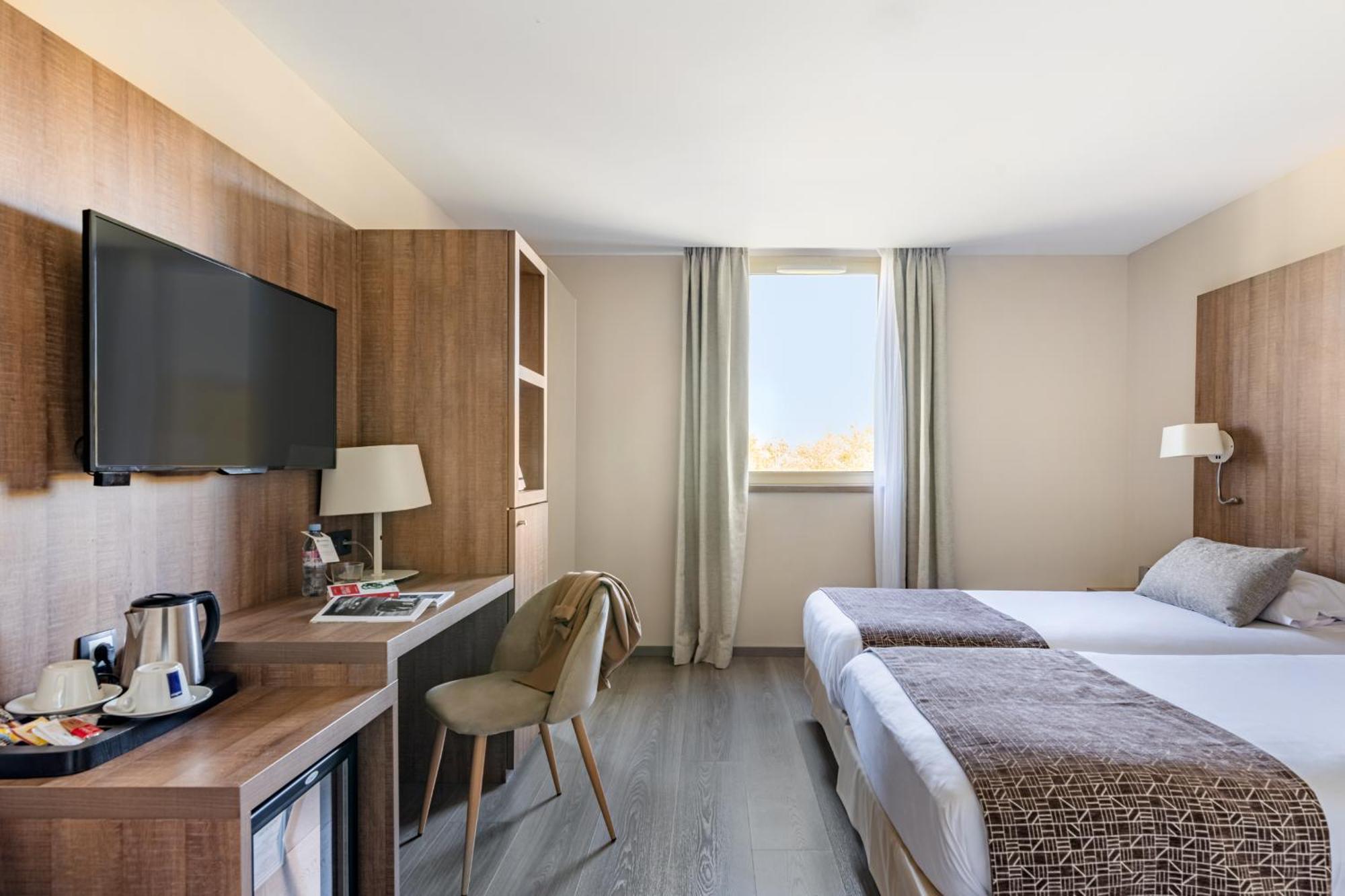 Best Western Hotel Des Barolles - Lyon Sud Brignais Kültér fotó