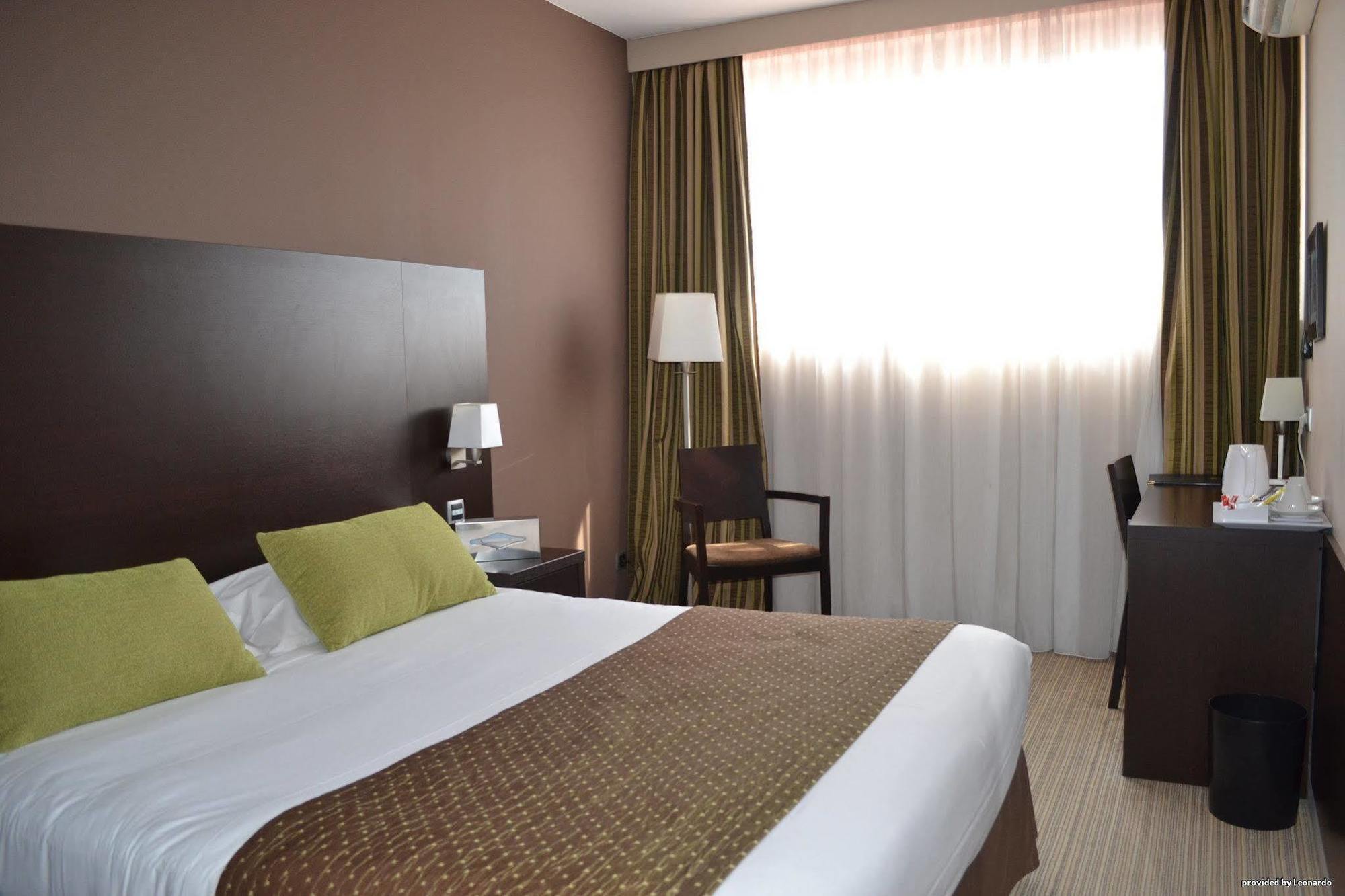 Best Western Hotel Des Barolles - Lyon Sud Brignais Kültér fotó