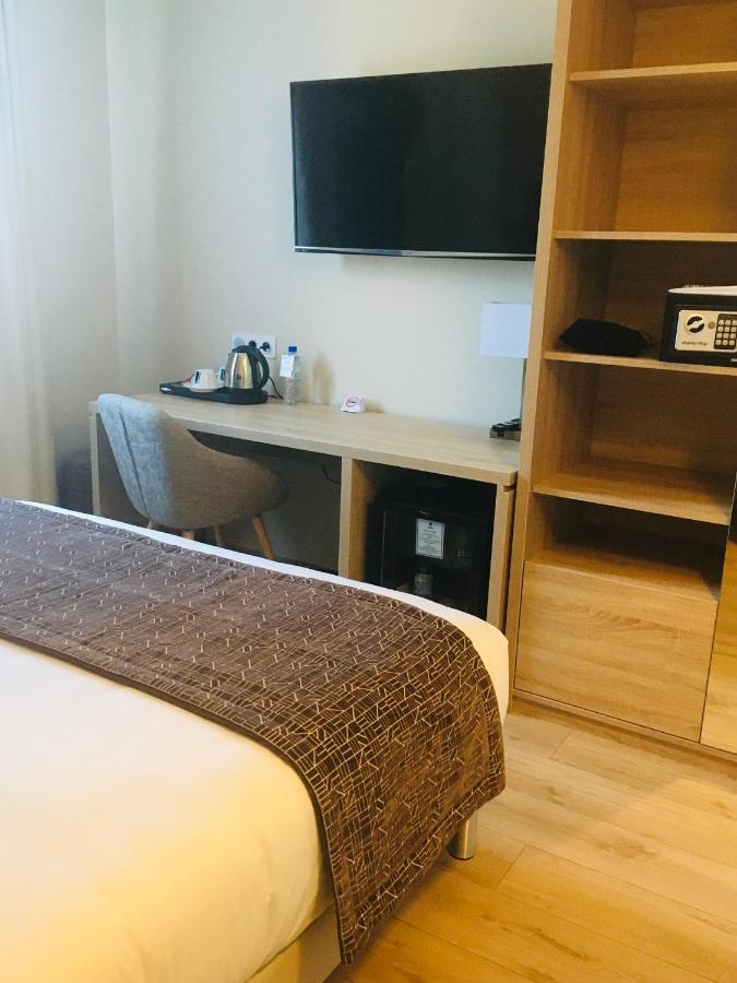 Best Western Hotel Des Barolles - Lyon Sud Brignais Kültér fotó